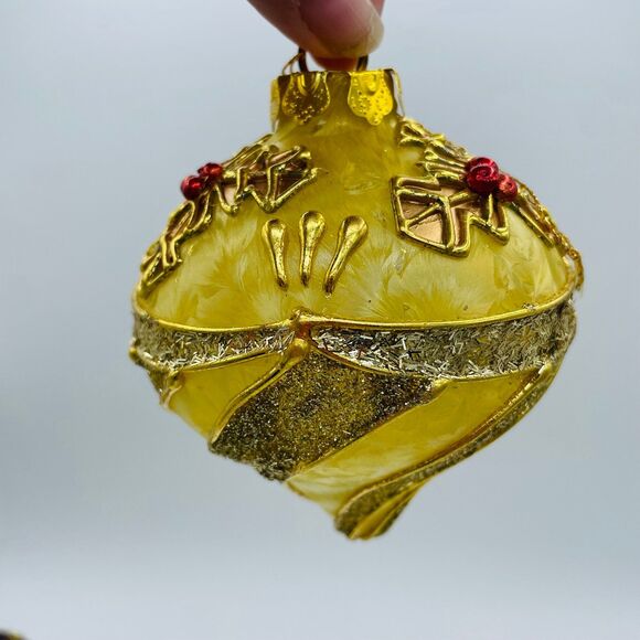 4 Embellished Frosted Glass Christmas Ornaments Elongated Poinsettia Holly Gold - Picture 5 of 11